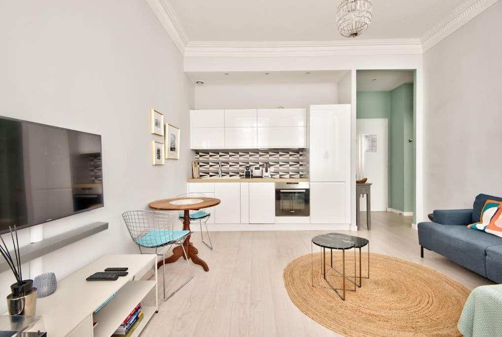 Very Nice 2P With All Comfort, City Center Ac/Wifi Luaran gambar